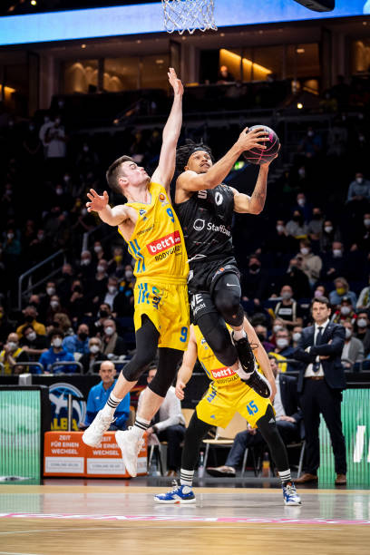 2个回合内 2个回合内