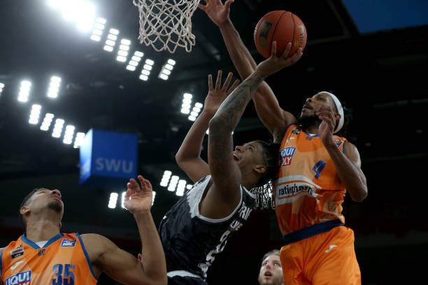 当我们回看 当我们回看